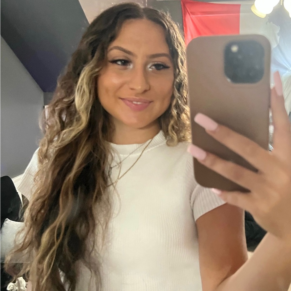 Meet your Posher, Hailie